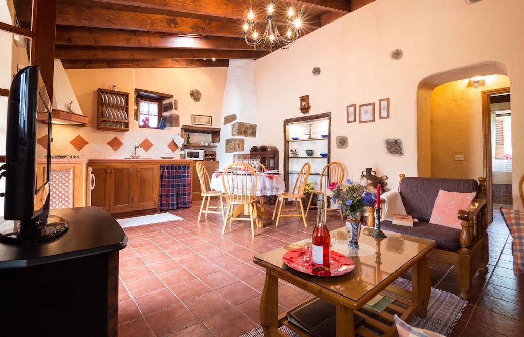 Finca El Picacho Apartments In The Countryside 2 Km From The Beach 蒂约那 外观 照片