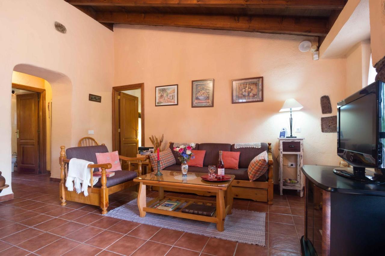 Finca El Picacho Apartments In The Countryside 2 Km From The Beach 蒂约那 外观 照片